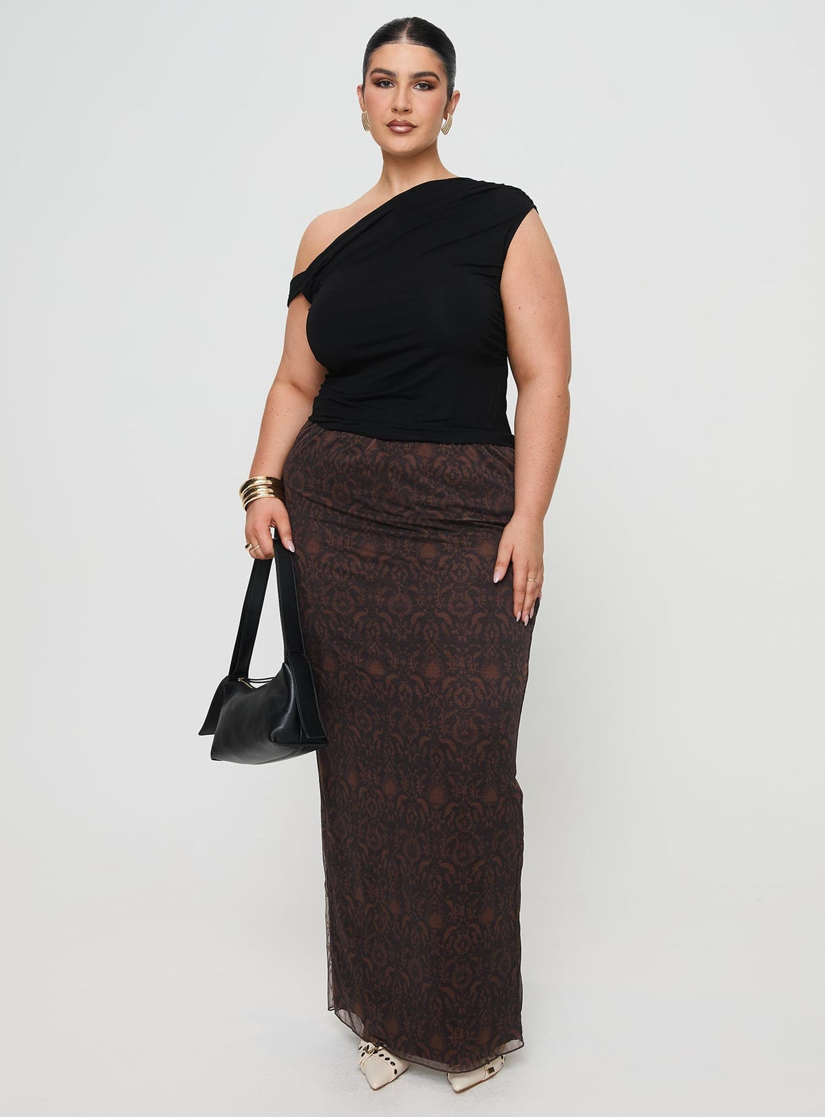 Beller Top Black Curve