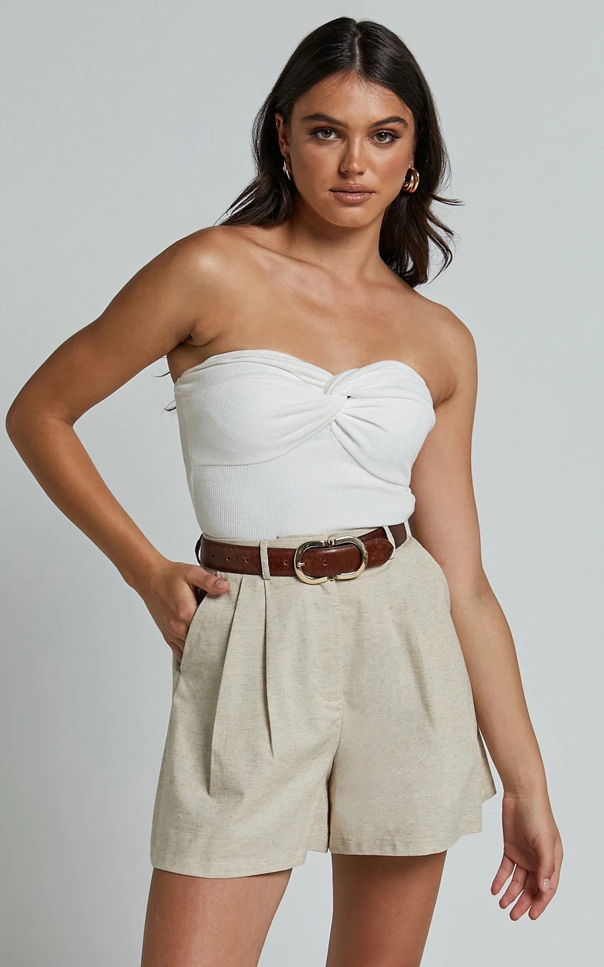 Ali Linen Blend Shorts - High Waisted Cuffed Shorts in Natural