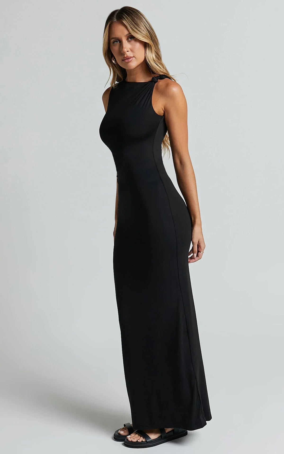 Aisha Maxi Dress - Sleeveless Twist Strap Bodycon Dress in Black