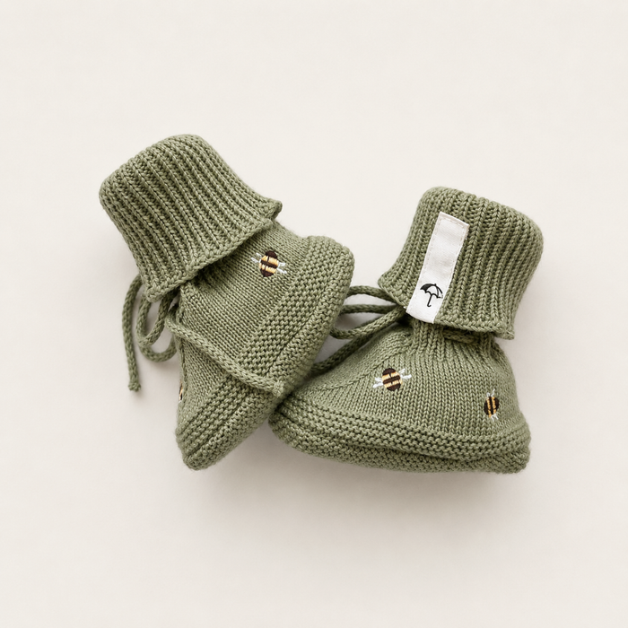Baby Booties -  Little leaf bee