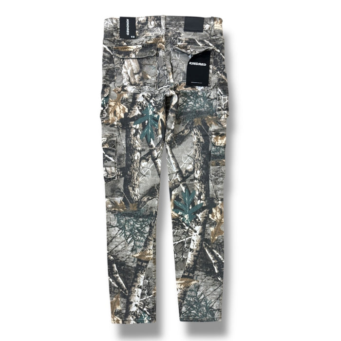 KIND RED essential camo skinny denim pants in European camo pattern, slim fit style, shown in the product image.